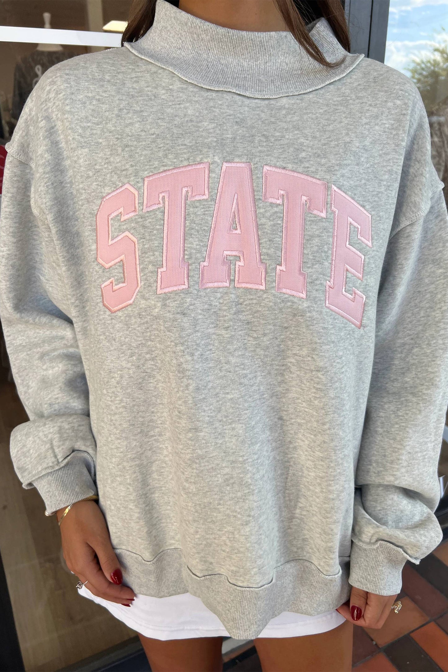 Sweat-shirt Loose Graphique STATE – Col Montant Coutures Apparentes