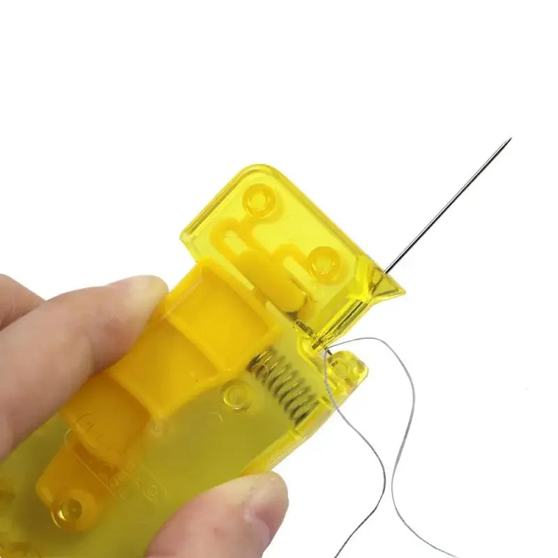 Enfile-aiguille automatique – Kit couture facile